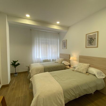 Apartamento Recien Reformado Zona Estaciones Apartment ซานตานเดร์ ภายนอก รูปภาพ