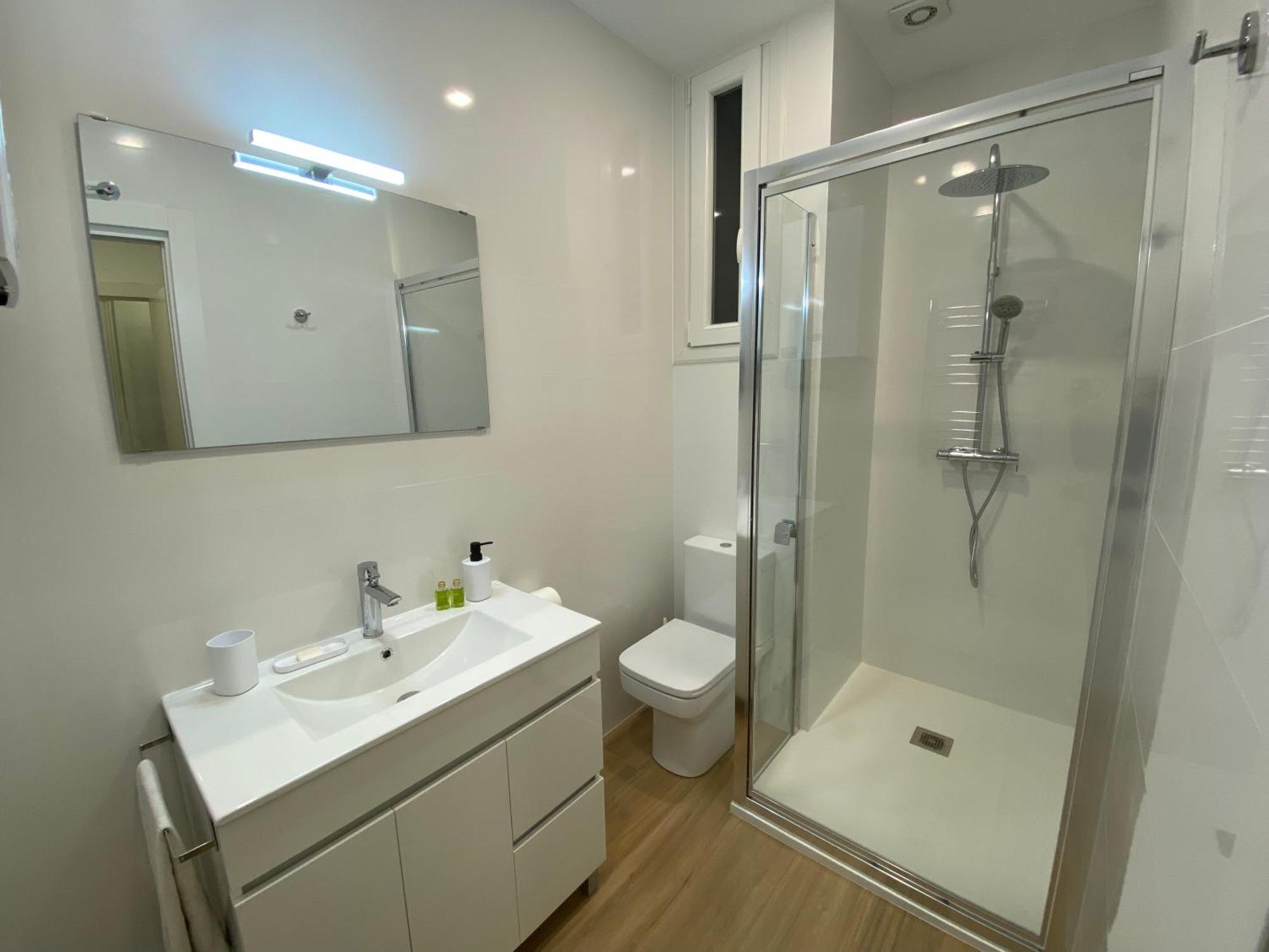 Apartamento Recien Reformado Zona Estaciones Apartment ซานตานเดร์ ภายนอก รูปภาพ